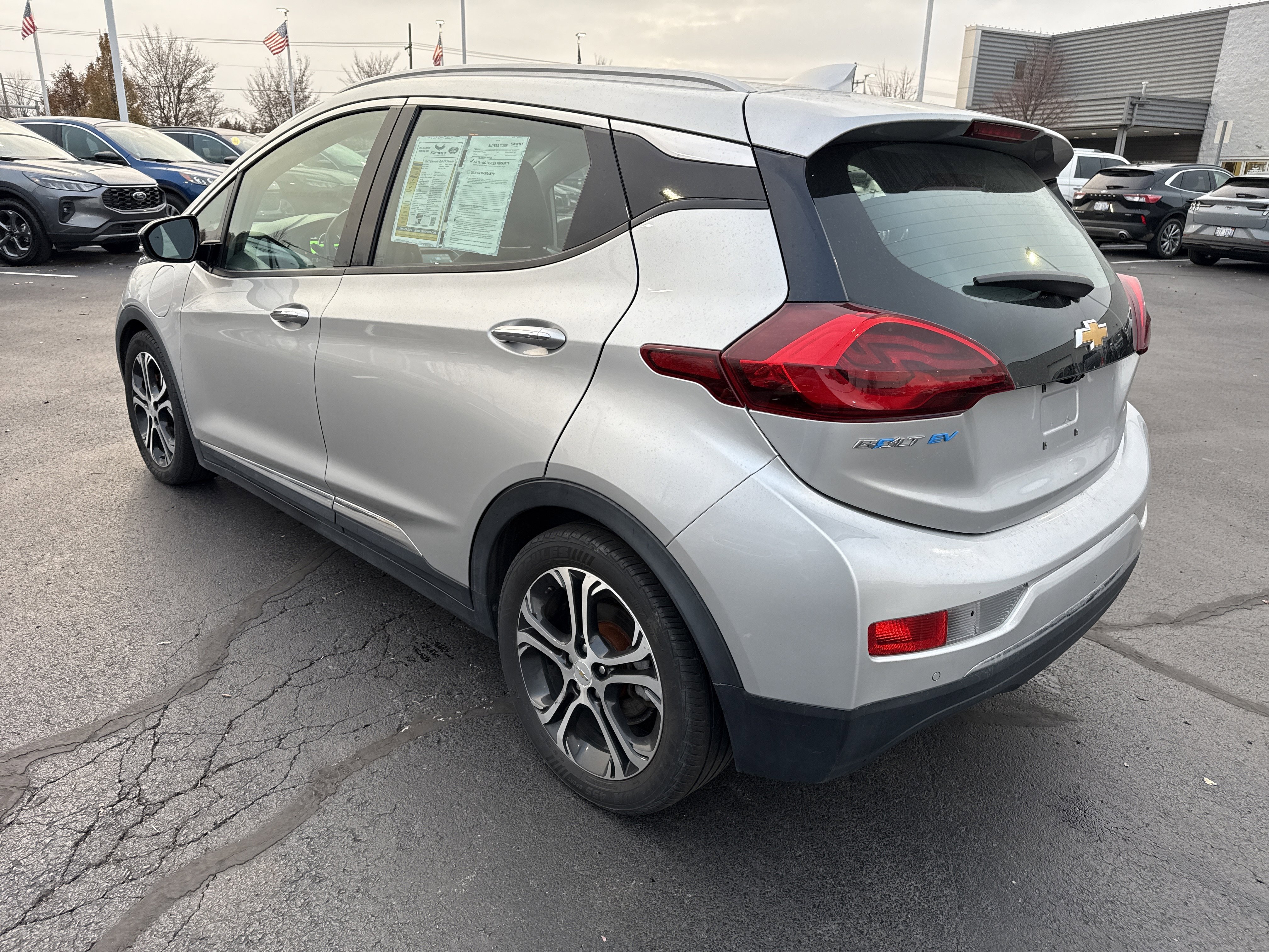 Used 2017 Chevrolet Bolt Premier w/ Driver Confidence II Package image 5