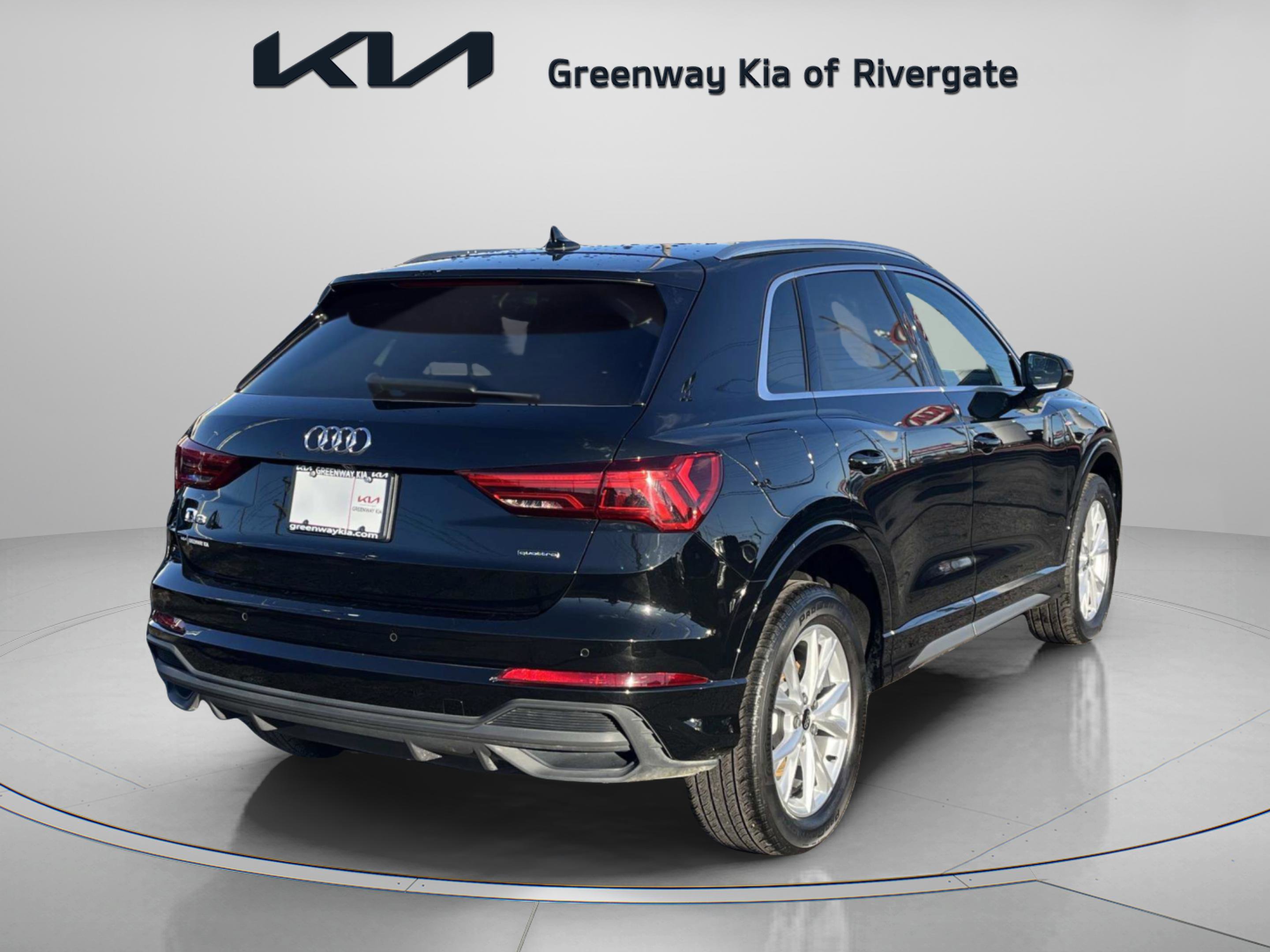 Used 2025 Audi Q3 2.0T Premium image 7