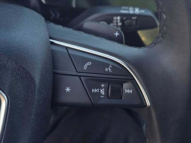 Used 2025 Audi Q3 2.0T Premium image 33