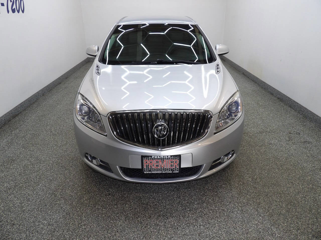 Used 2016 Buick Verano Sport Touring w/ Driver Confidence Package FWD image 2