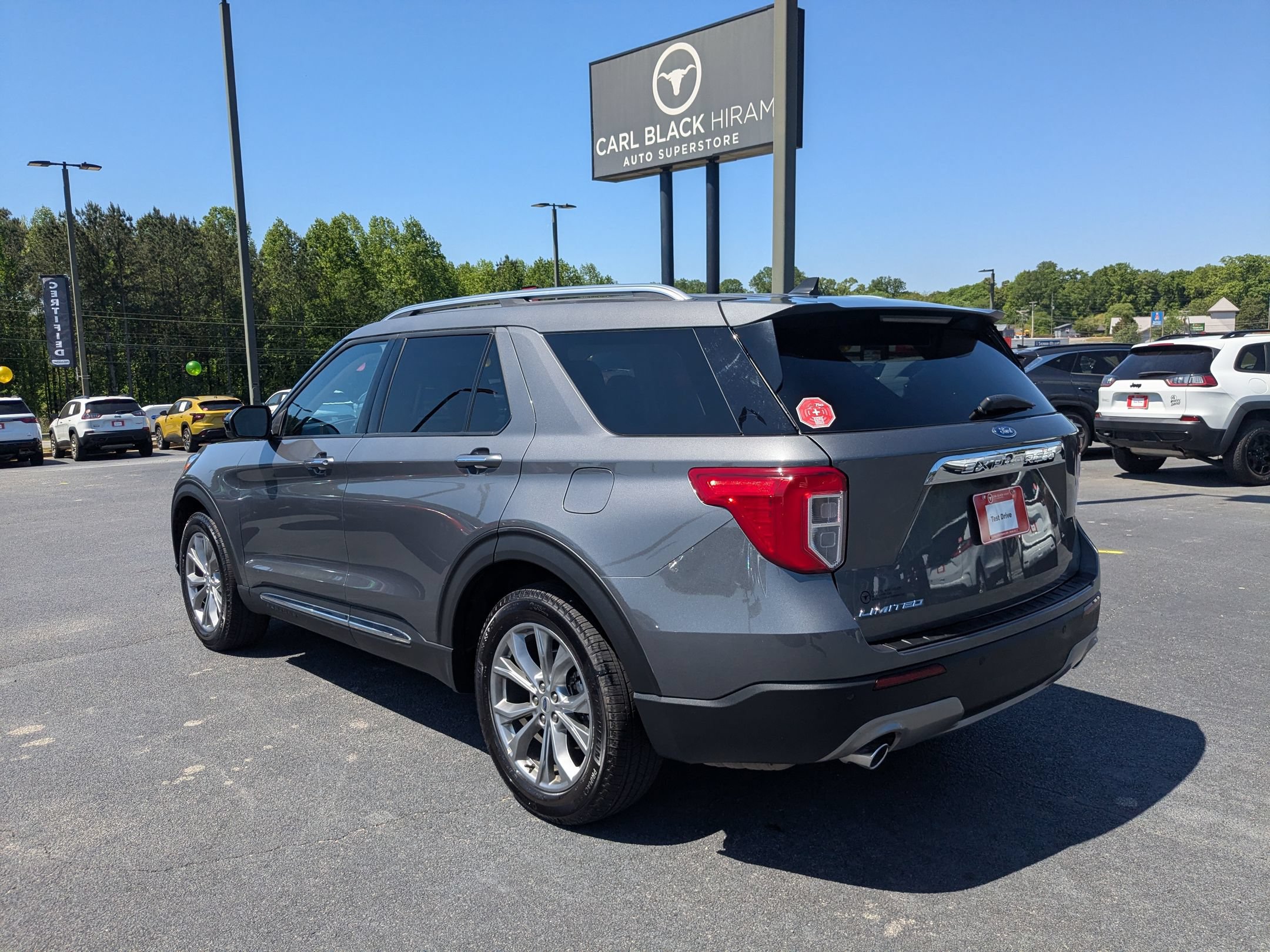 Used 2023 Ford Explorer Limited RWD image 7