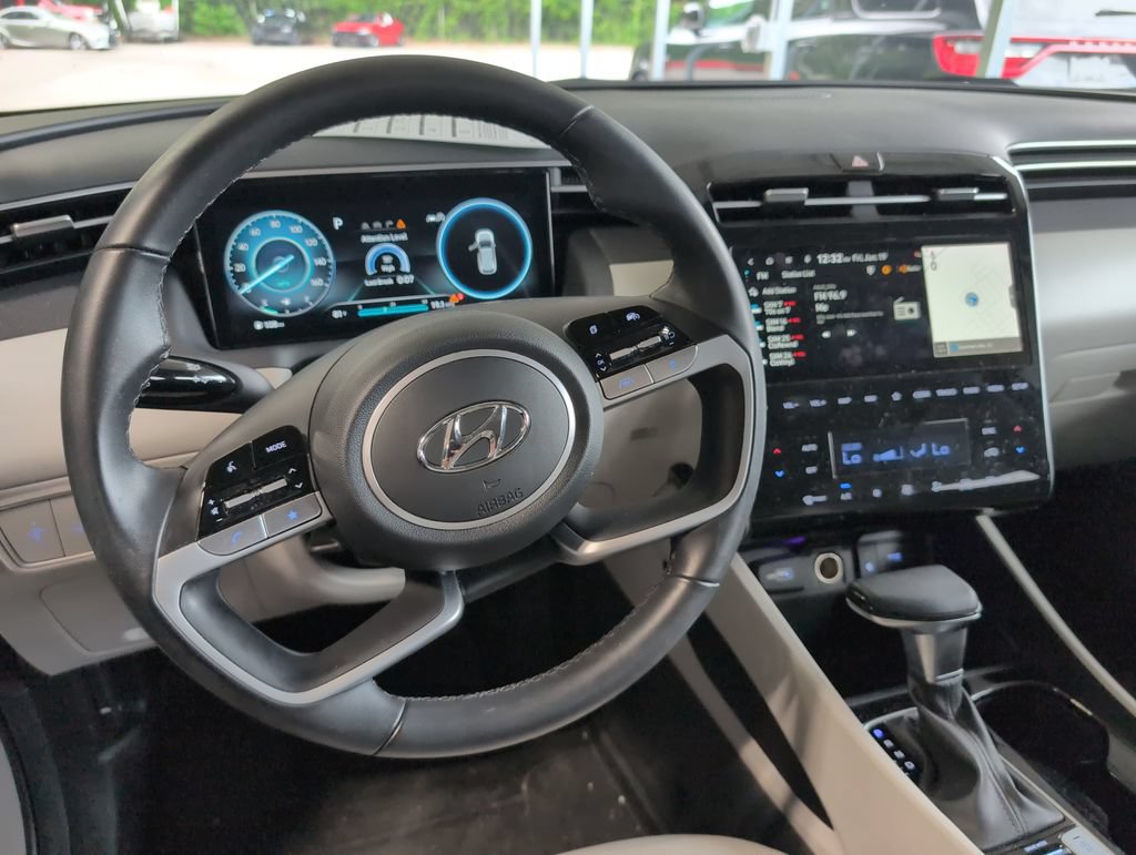 Used 2024 Hyundai Tucson SEL w/ Convenience Package FWD image 13