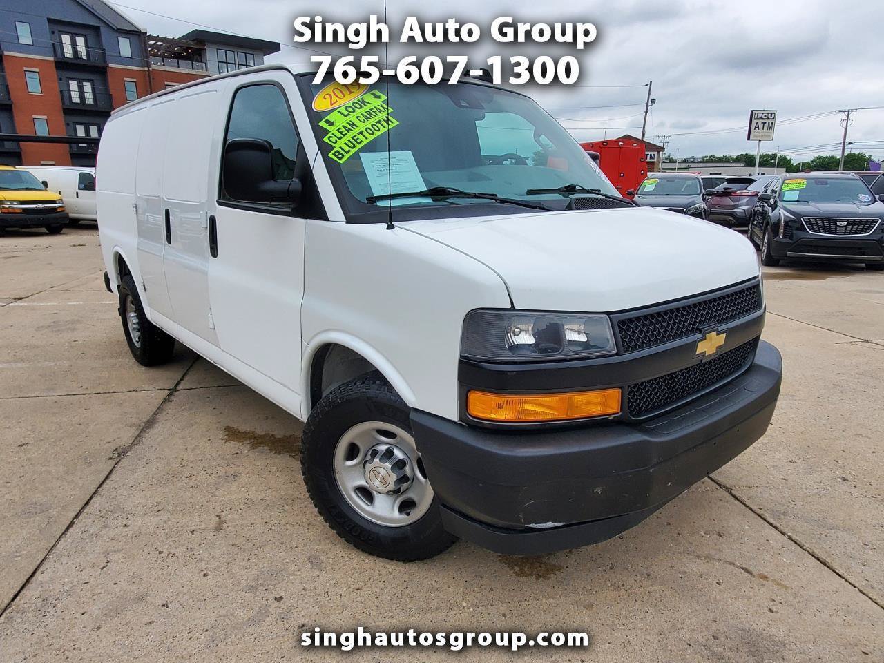 Used 2019 Chevrolet Express 2500 RWD image 1