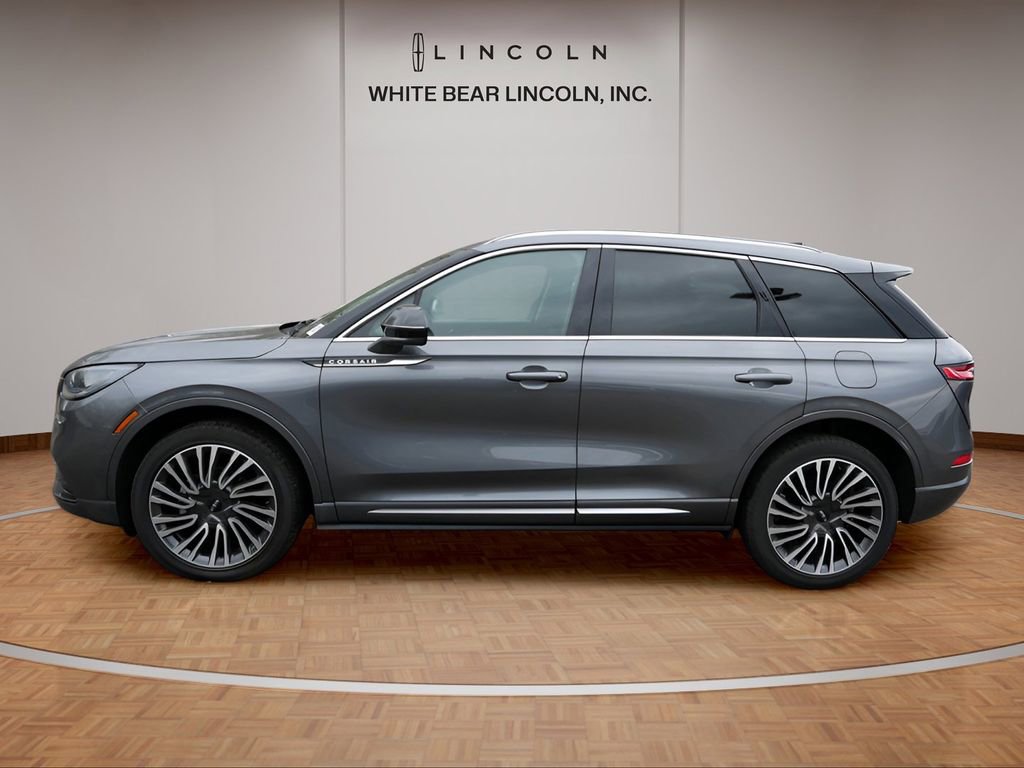 Used 2022 Lincoln Corsair Reserve w/ Sport Package image 8