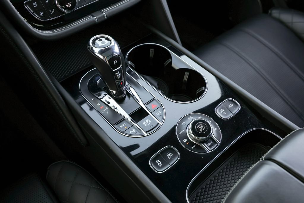 Used 2018 Bentley Bentayga AWD/4WD image 8