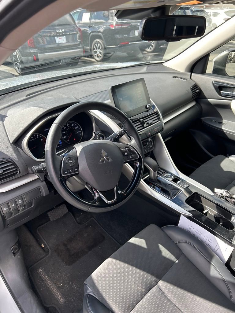 Used 2025 Mitsubishi Eclipse Cross SE image 18