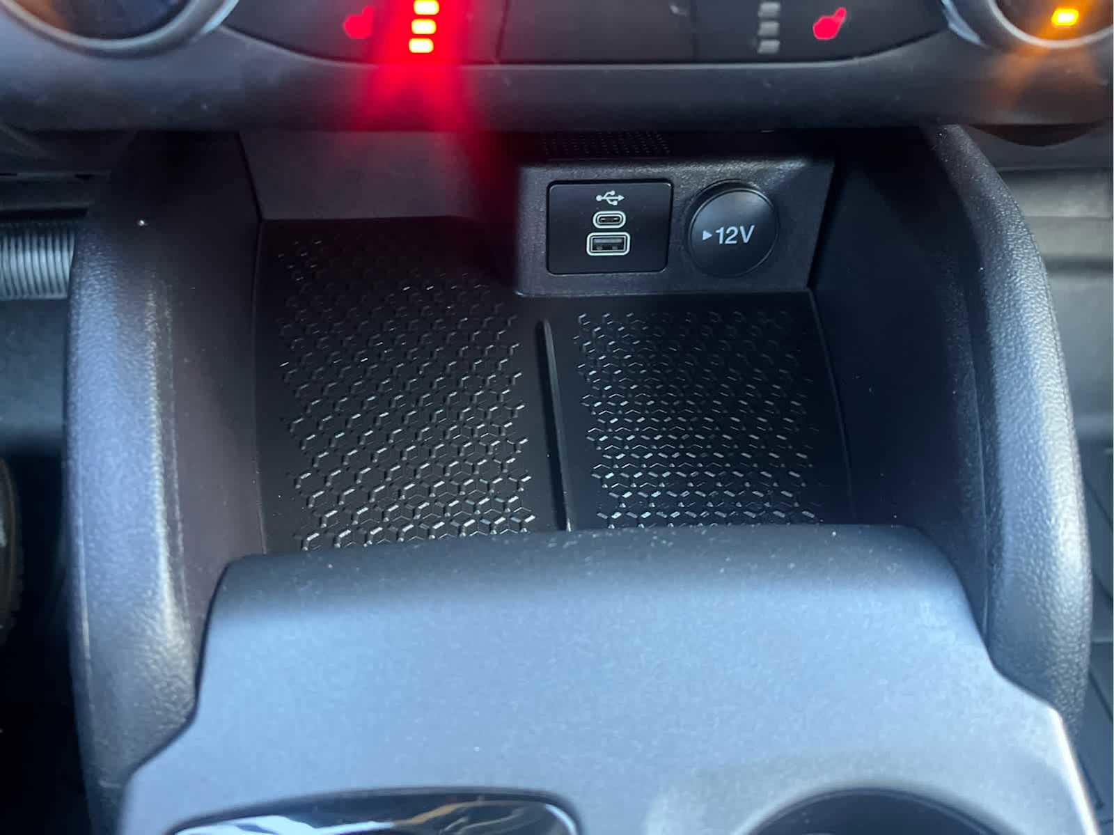 Used 2024 Ford Bronco Sport Badlands image 37