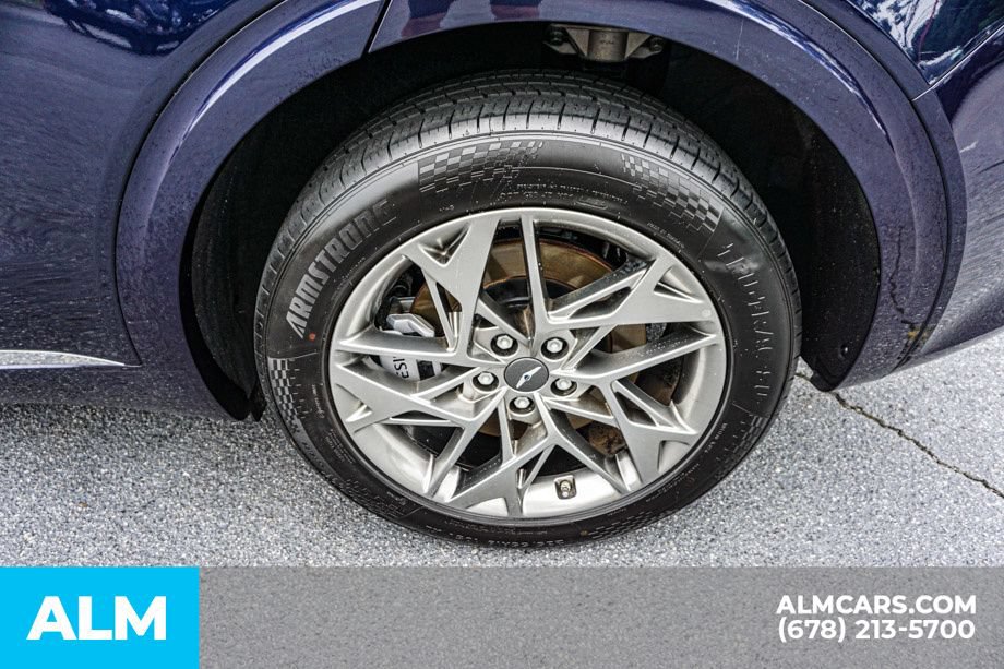 Used 2025 Genesis GV70 2.5T AWD/4WD image 16