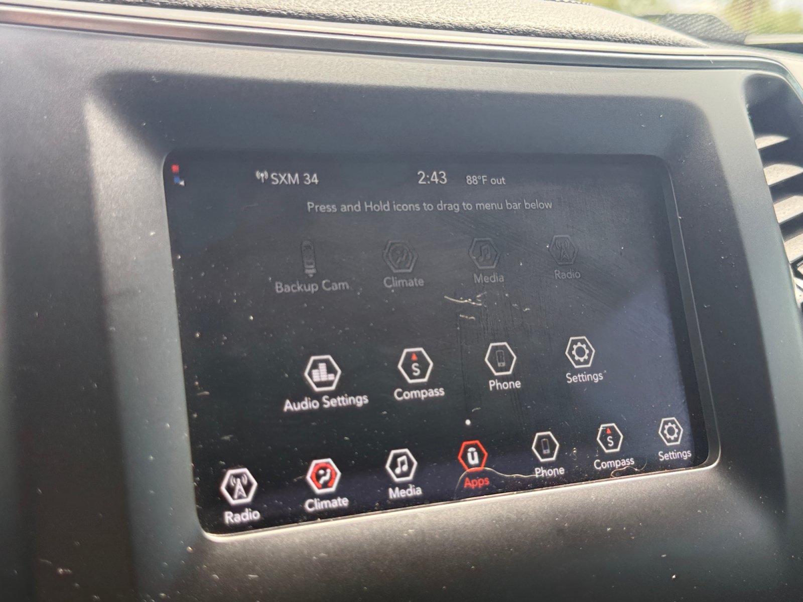 Used 2020 Jeep Cherokee Latitude Plus AWD/4WD image 21