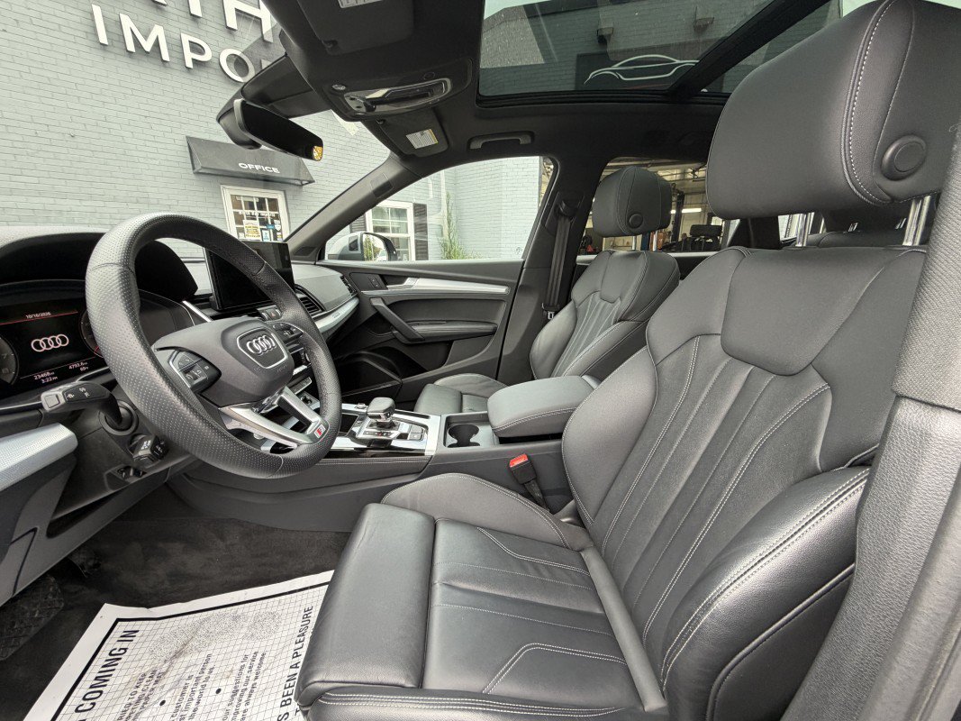 Used 2024 Audi Q5 2.0T Premium Plus w/ Premium Plus Package AWD/4WD image 15