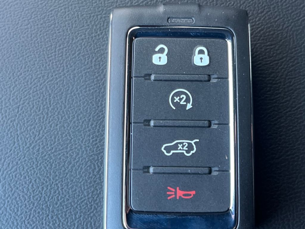 New 2025 Jeep Grand Cherokee L Altitude image 22