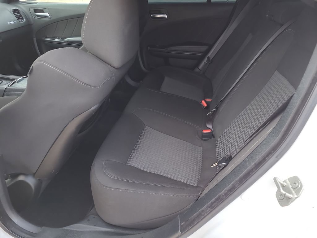 Used 2023 Dodge Charger R/T w/ Blacktop Package image 9