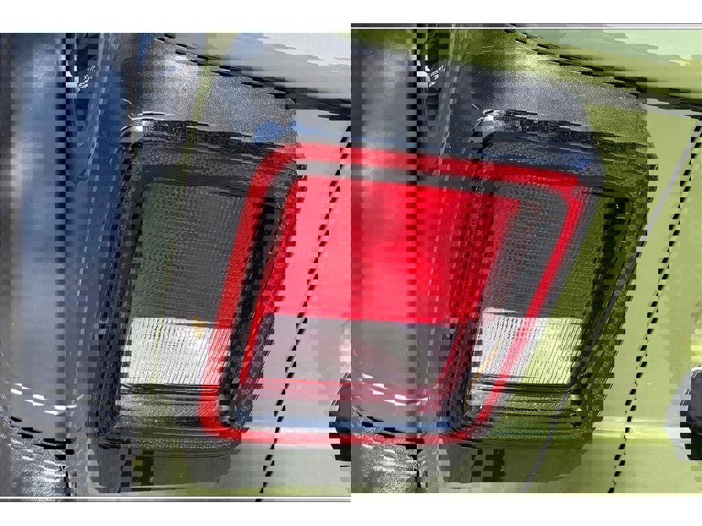 Used 2022 Jeep Wrangler Willys image 28