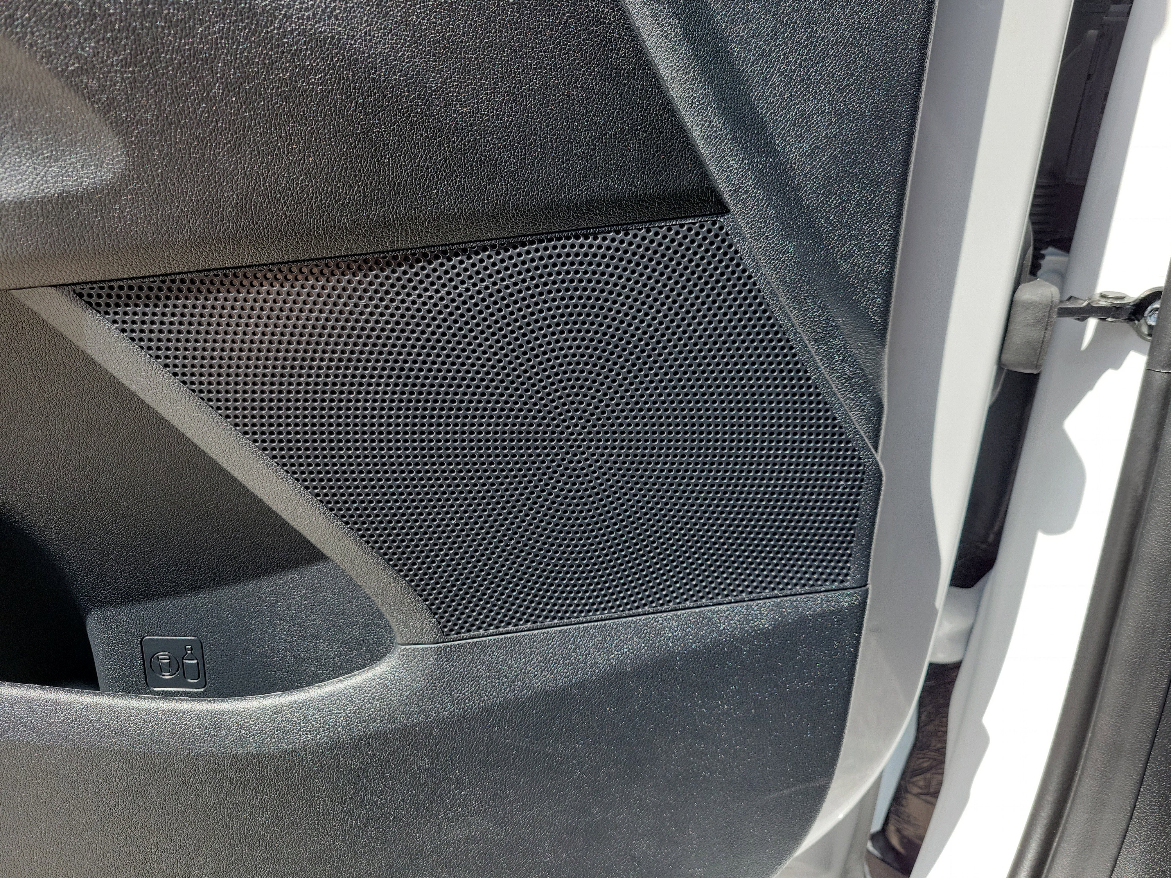 Certified 2023 Kia Sorento LX image 18