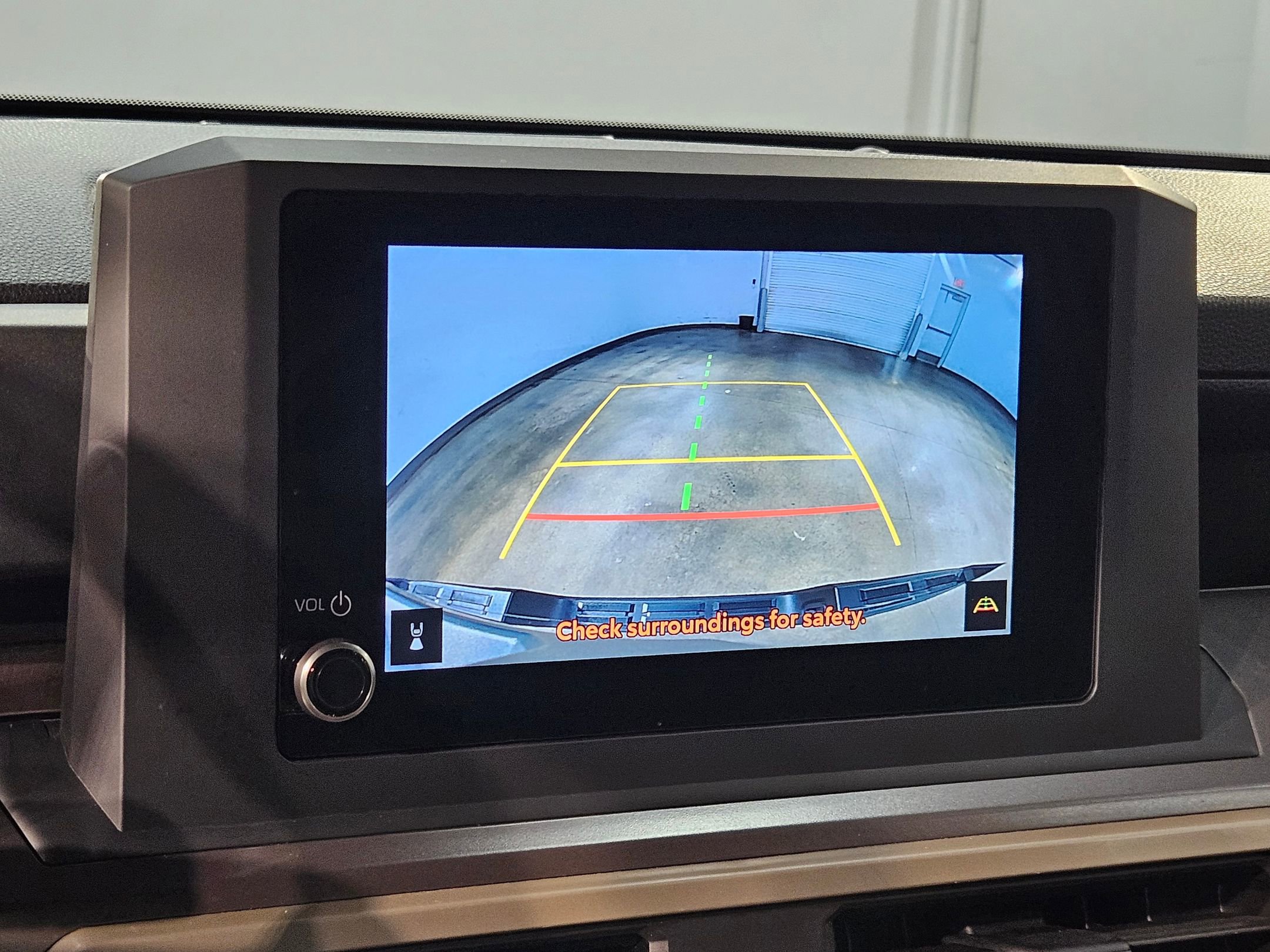 Certified 2025 Toyota Tacoma SR5 image 30