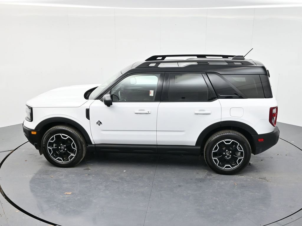 Used 2025 Ford Bronco Sport Outer Banks w/ Outer Banks Tech Package+ image 43