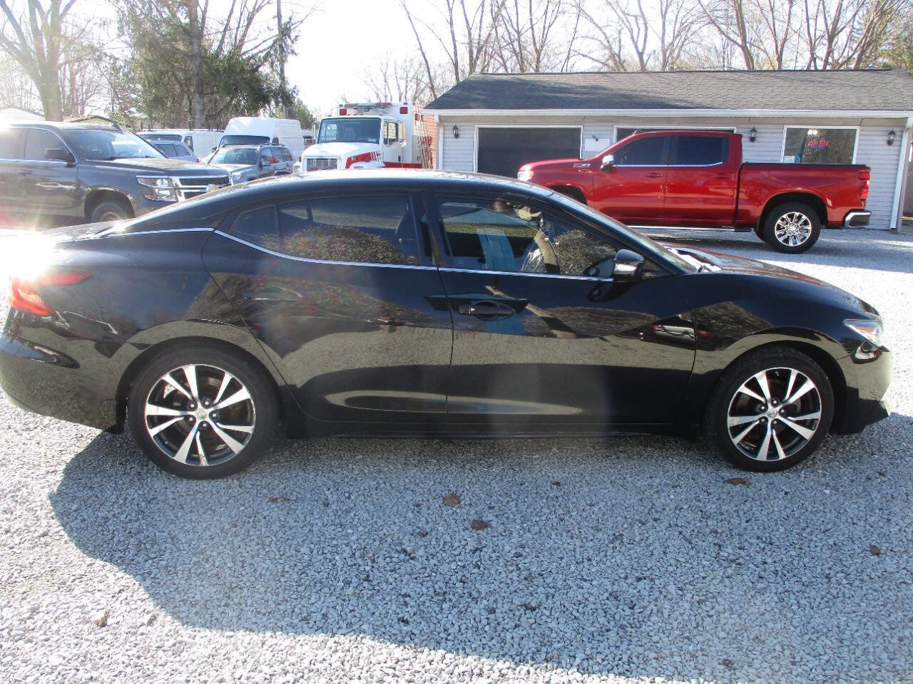 Used 2017 Nissan Maxima 3.5 SV image 6
