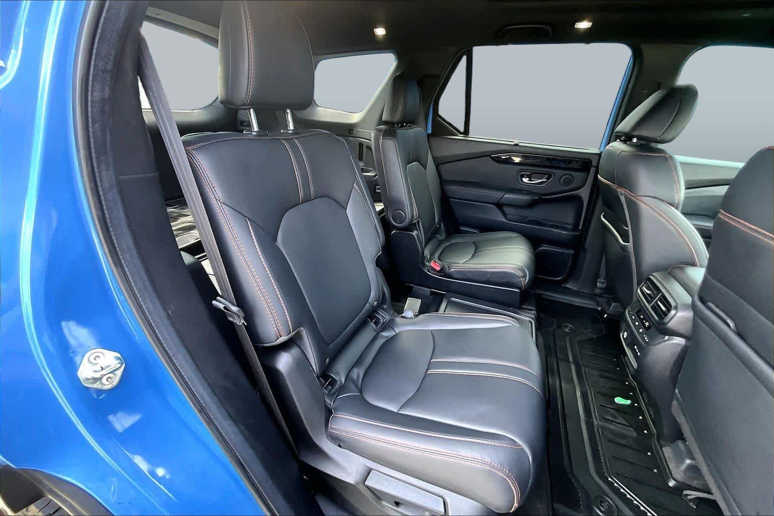 Used 2024 Honda Pilot TrailSport image 18