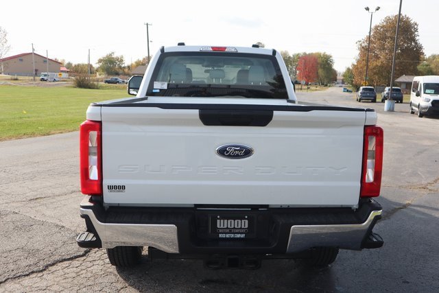 New 2026 Ford F250 XL w/ XL Chrome Package image 18