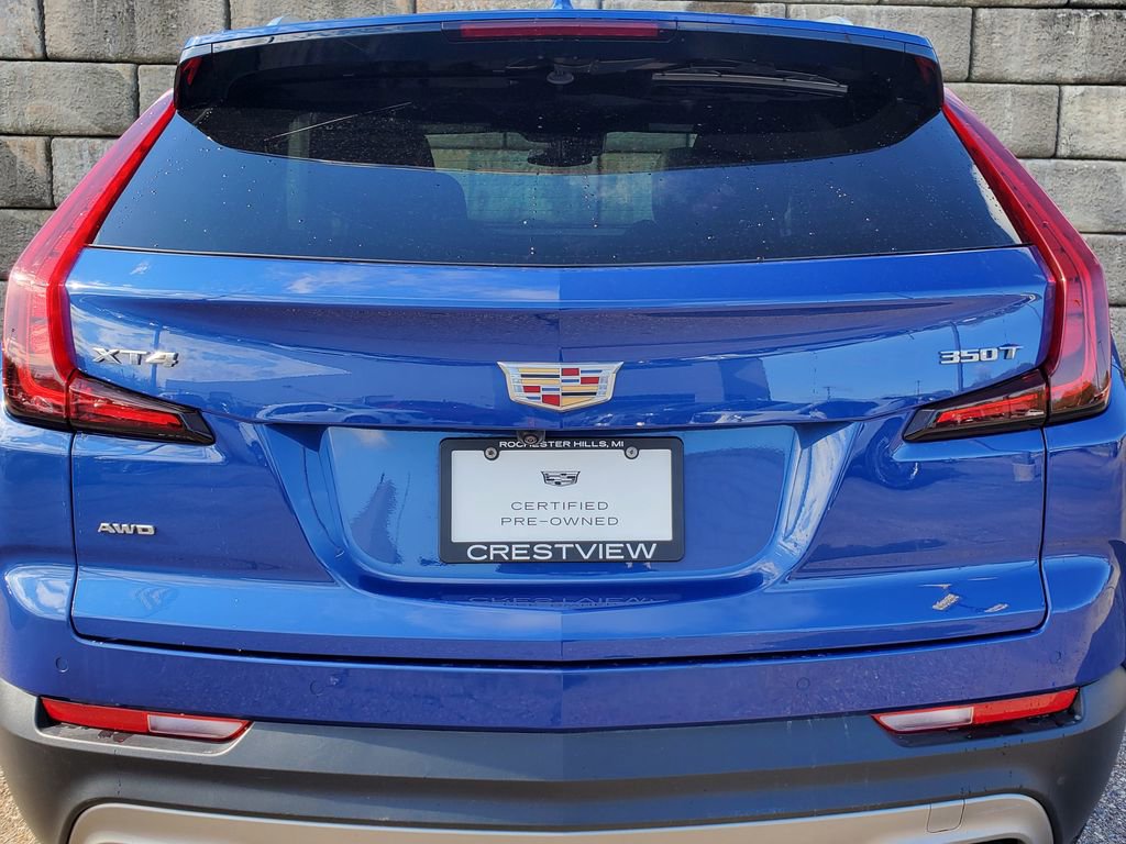 Used 2023 Cadillac XT4 Premium Luxury w/ Cold Weather Package AWD/4WD image 13