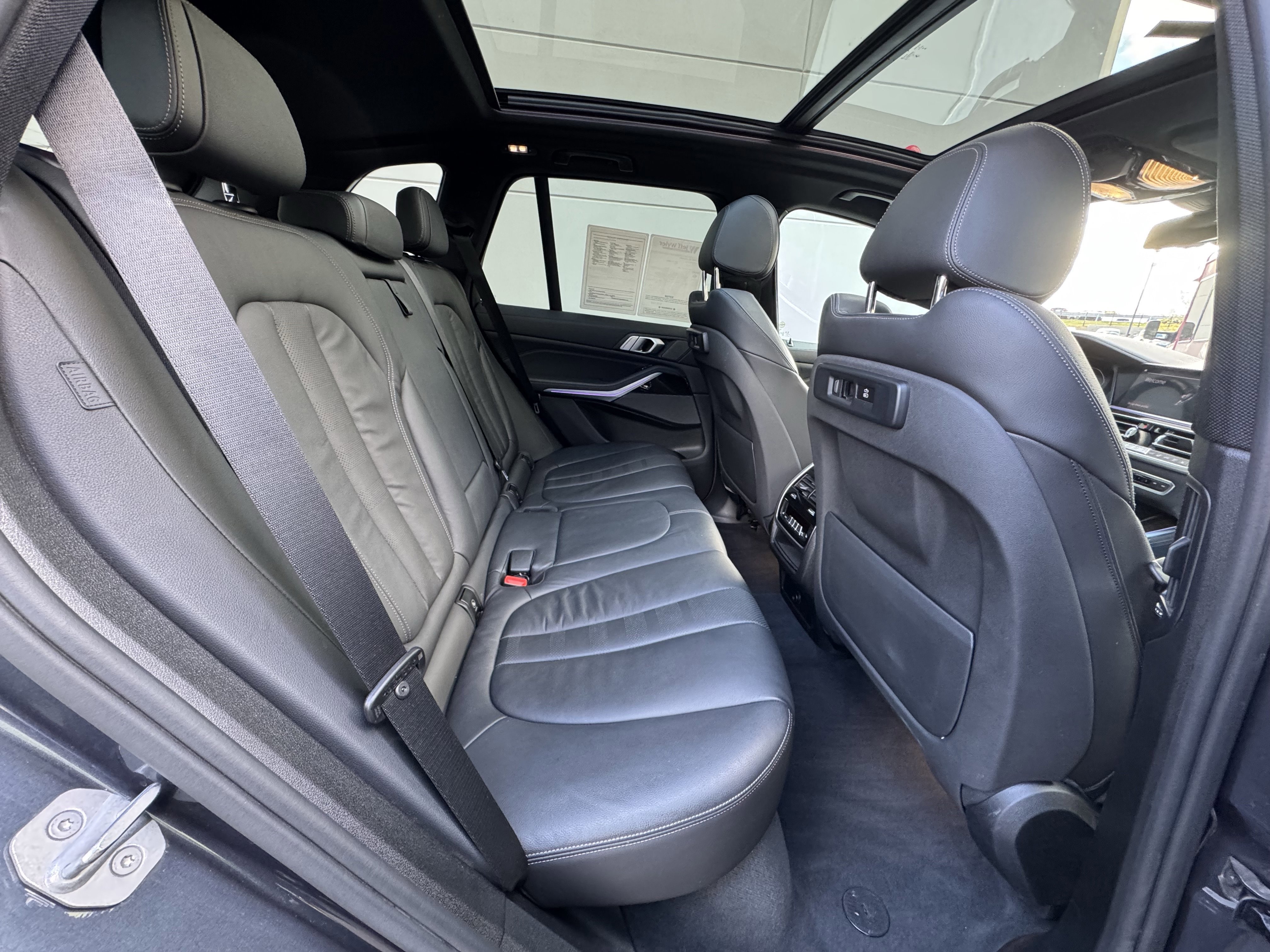 Used 2019 BMW X5 xDrive40i w/ Premium Package 2 image 31