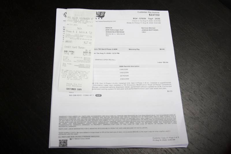 Used 2015 Volkswagen Golf TDI SEL FWD image 4