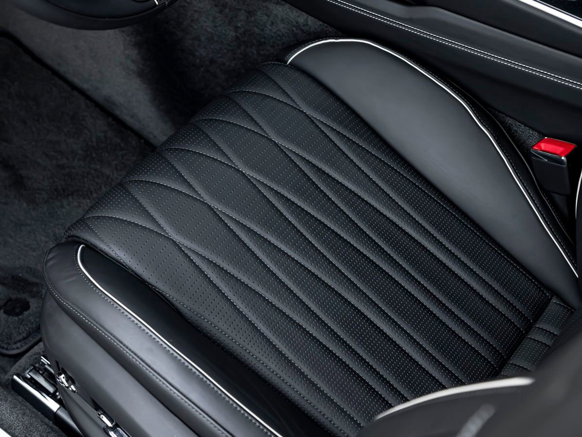 Certified 2022 Bentley Flying Spur W12 image 17