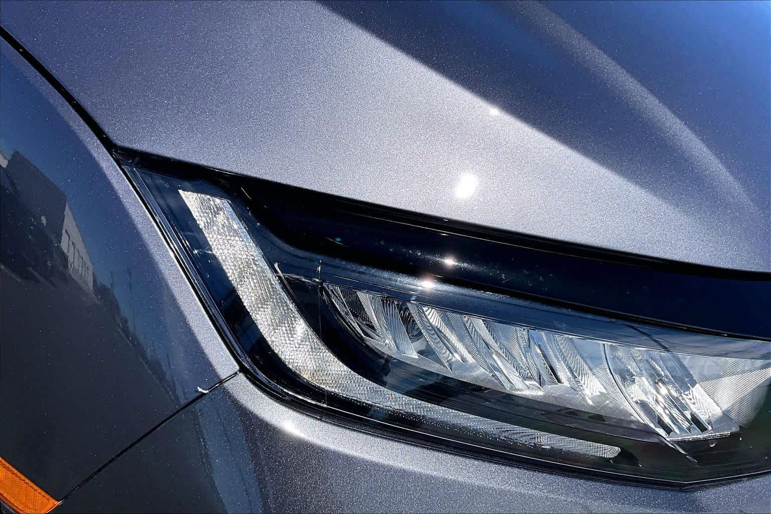 New 2026 Honda Odyssey Touring image 13