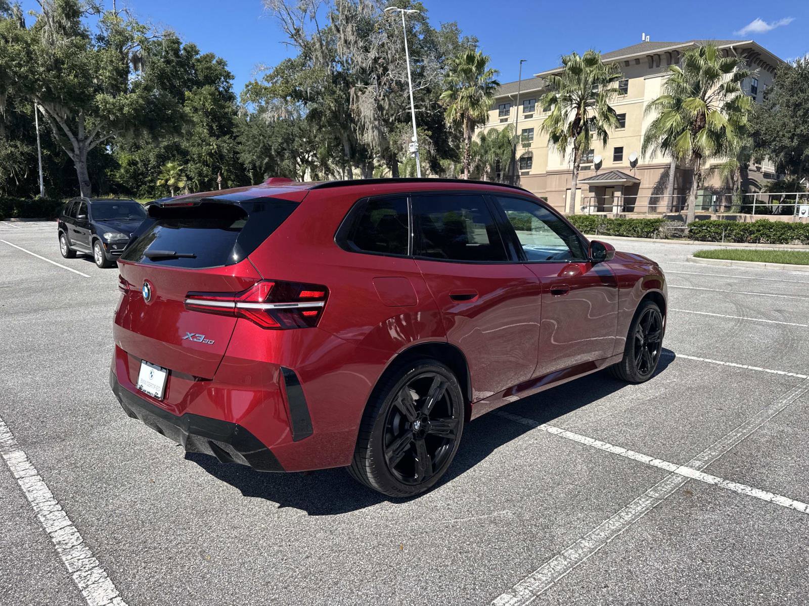 Certified 2025 BMW X3 xDrive30i w/ M Sport Package image 4