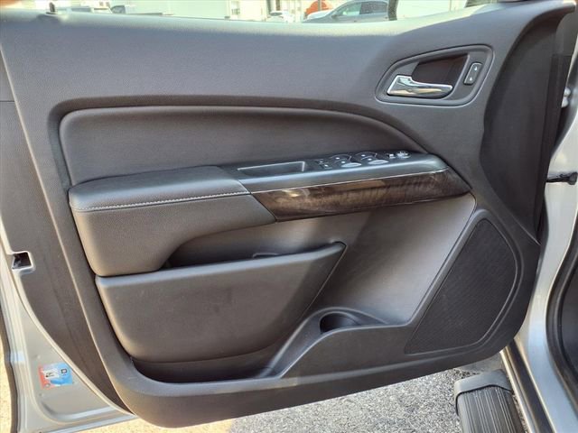 Used 2018 GMC Canyon SLE image 46