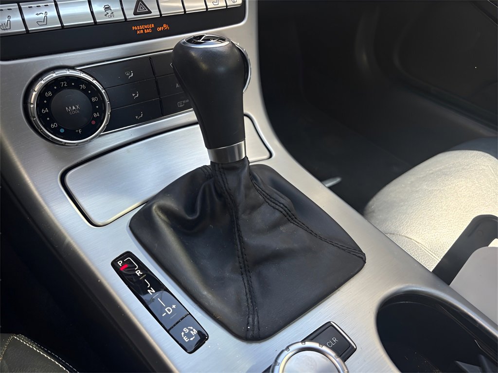 Used 2014 Mercedes-Benz SLK 250 image 23