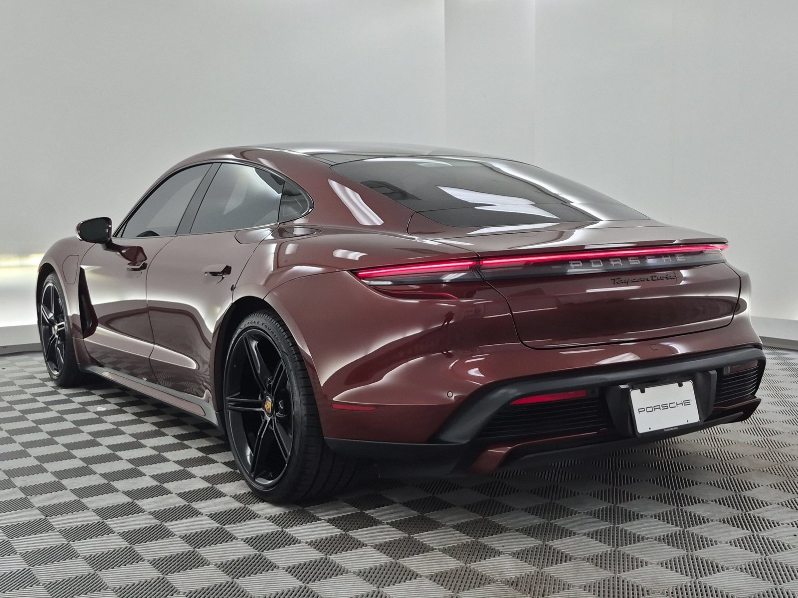 Certified 2021 Porsche Taycan Turbo AWD/4WD image 3