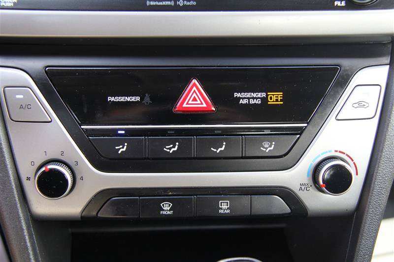 Used 2018 Hyundai Elantra SEL FWD image 31