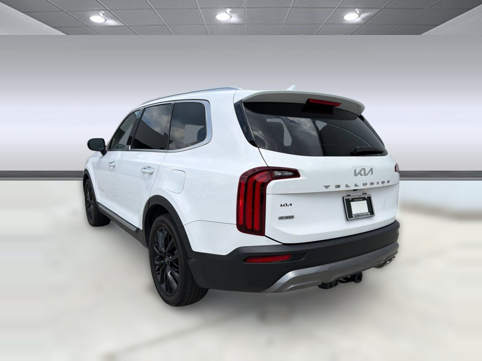 Used 2022 Kia Telluride SX w/ SX Prestige Package AWD/4WD image 3