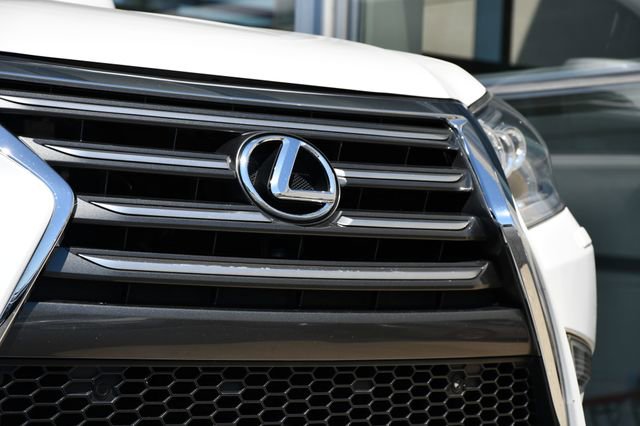 Used 2018 Lexus GX 460 Premium w/ Premium Package AWD/4WD image 13