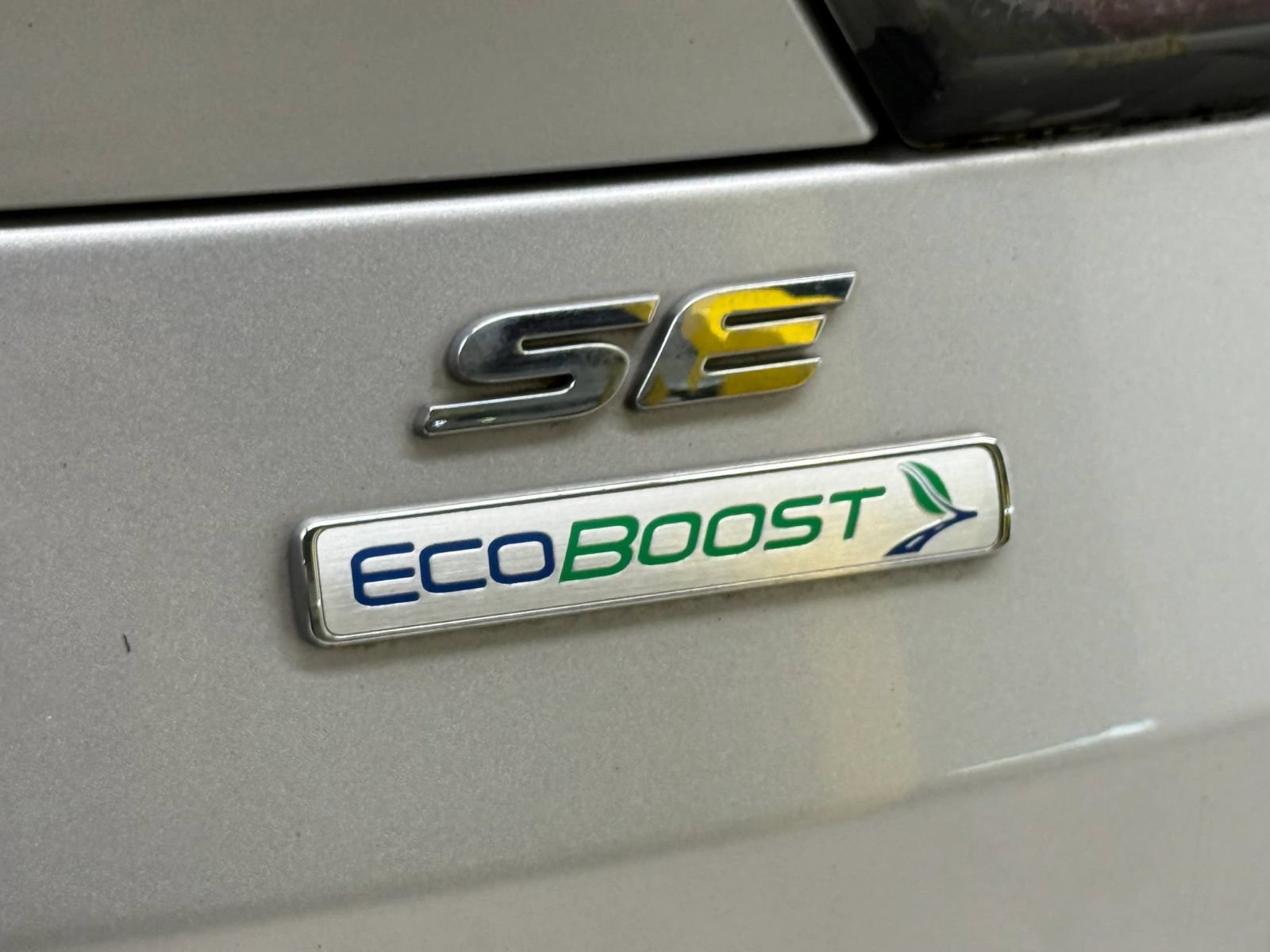 Used 2017 Ford Escape SE FWD image 15
