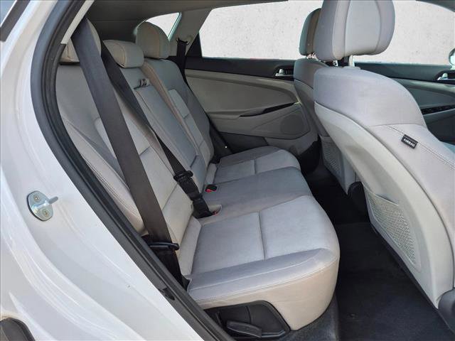 Used 2016 Hyundai Tucson SE w/ Option Group 02 FWD image 18