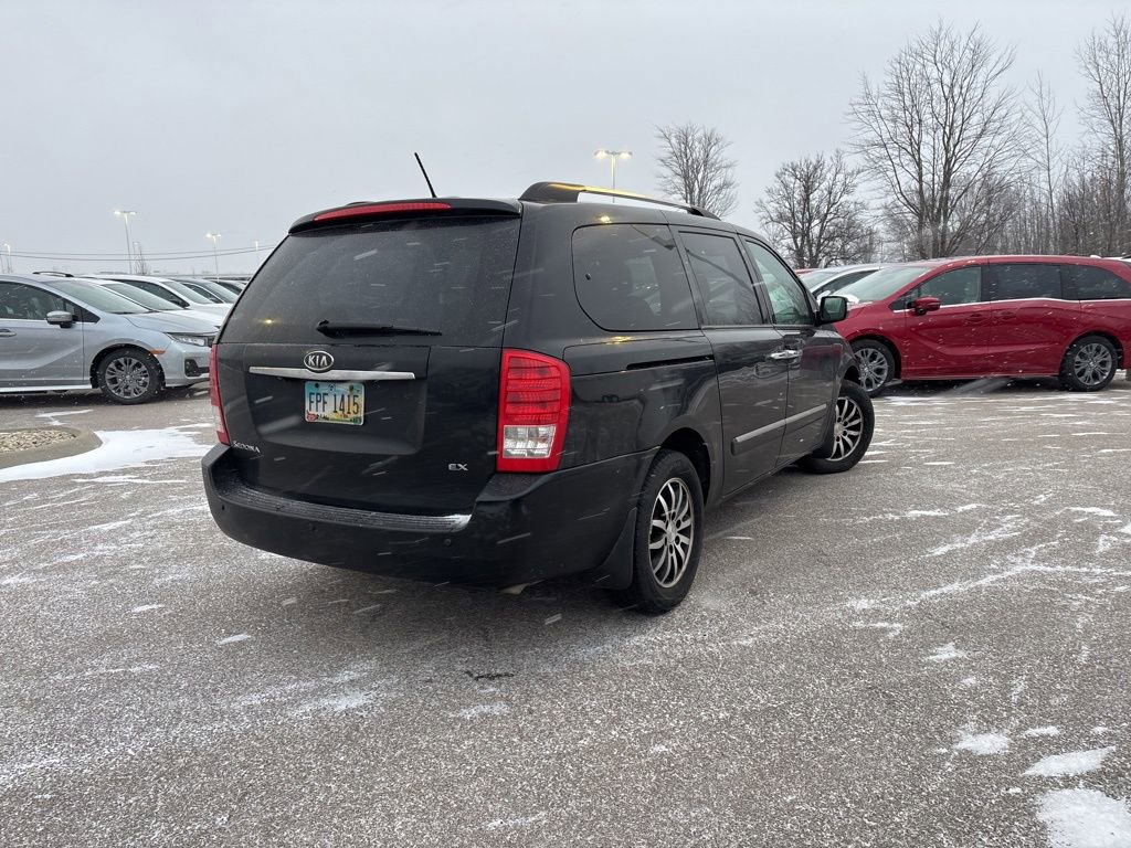 Used 2012 Kia Sedona EX image 11