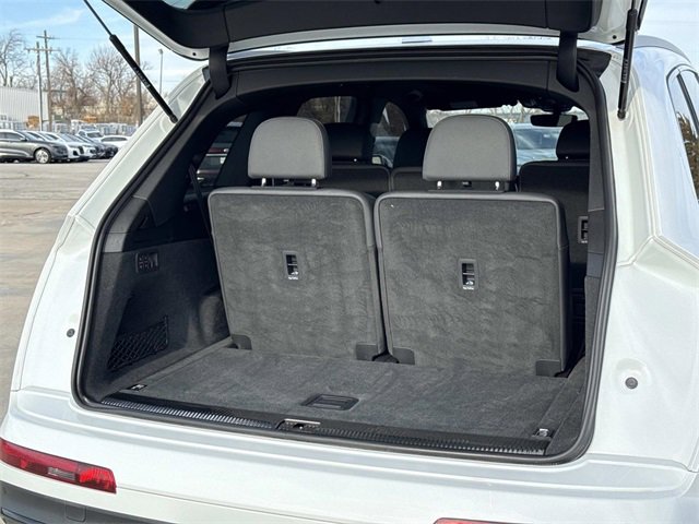 Used 2023 Audi Q7 2.0T Premium Plus image 30