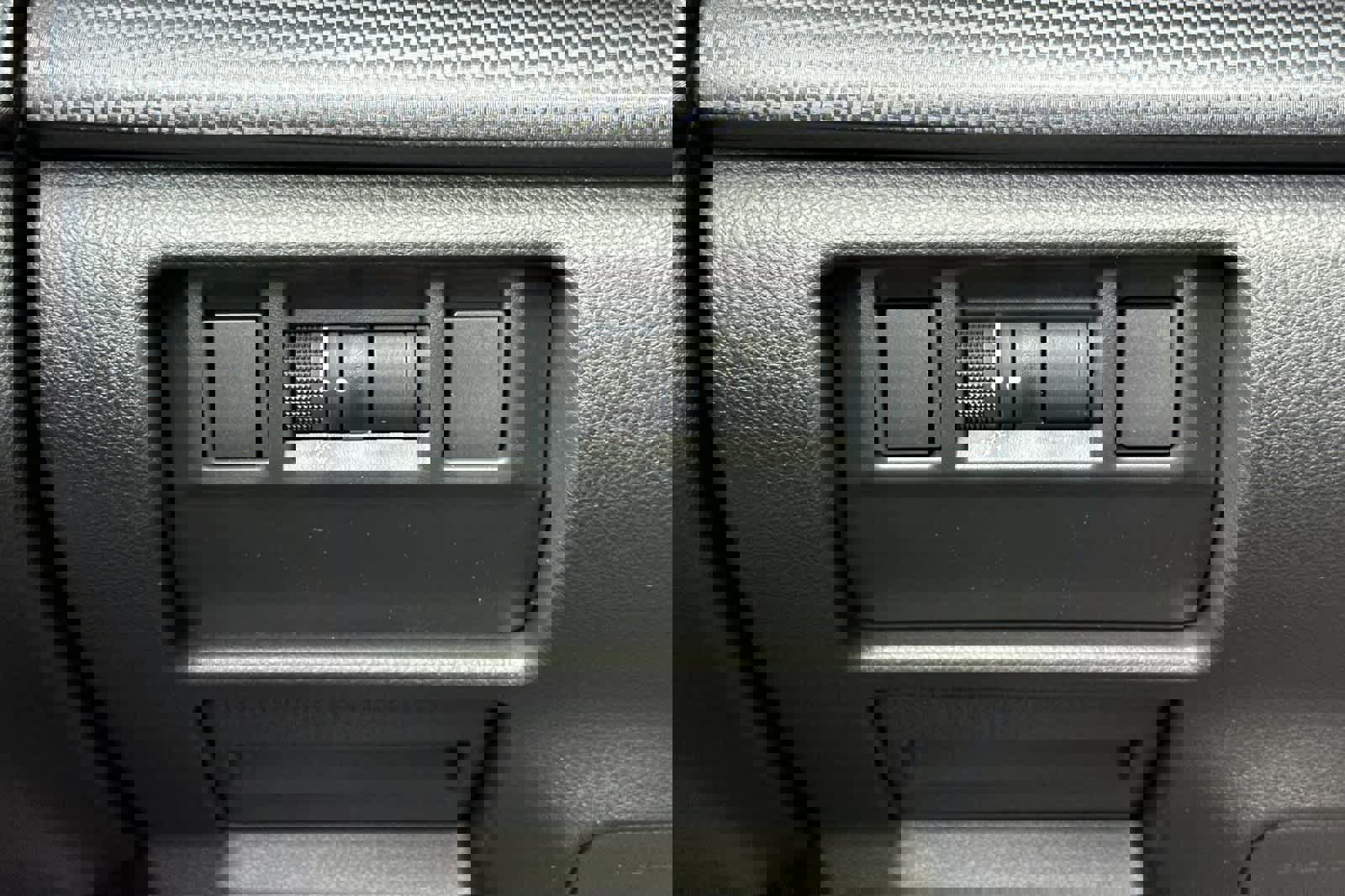 New 2025 Subaru Crosstrek 2.5i Sport w/ Crosstrek Mirror Package image 28