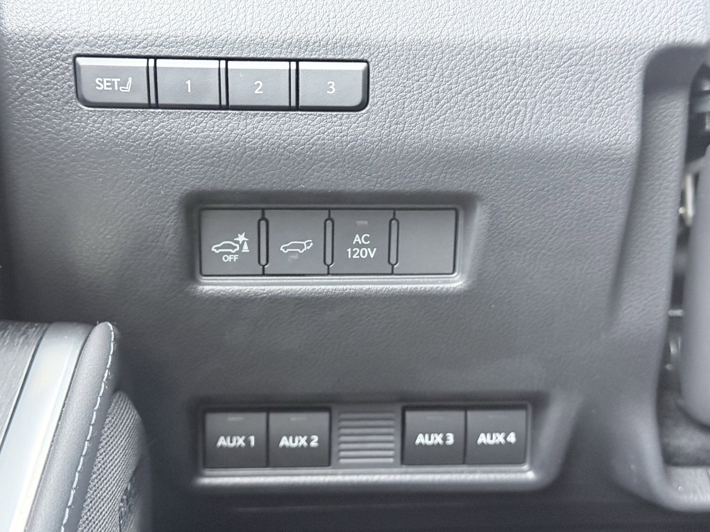 Used 2025 Lexus GX 550 image 80