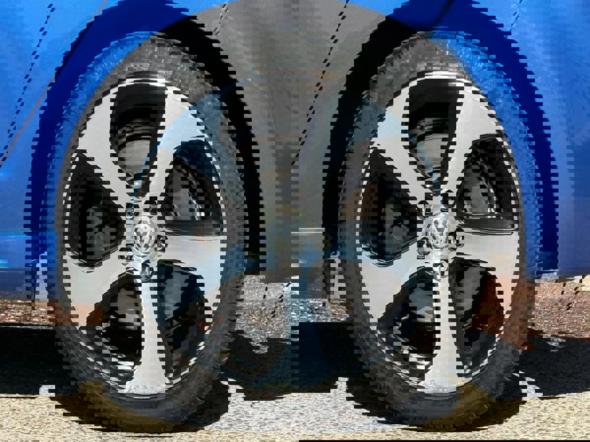 Used 2013 Volkswagen Golf R 4-Door image 52