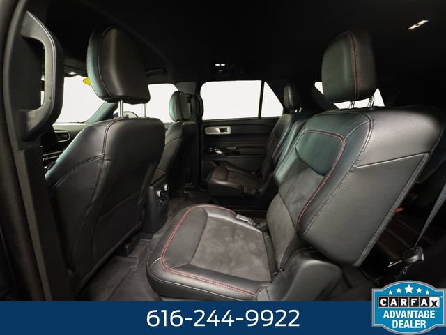 Used 2024 Ford Explorer ST-Line w/ Class IV Trailer Tow Package AWD/4WD image 21