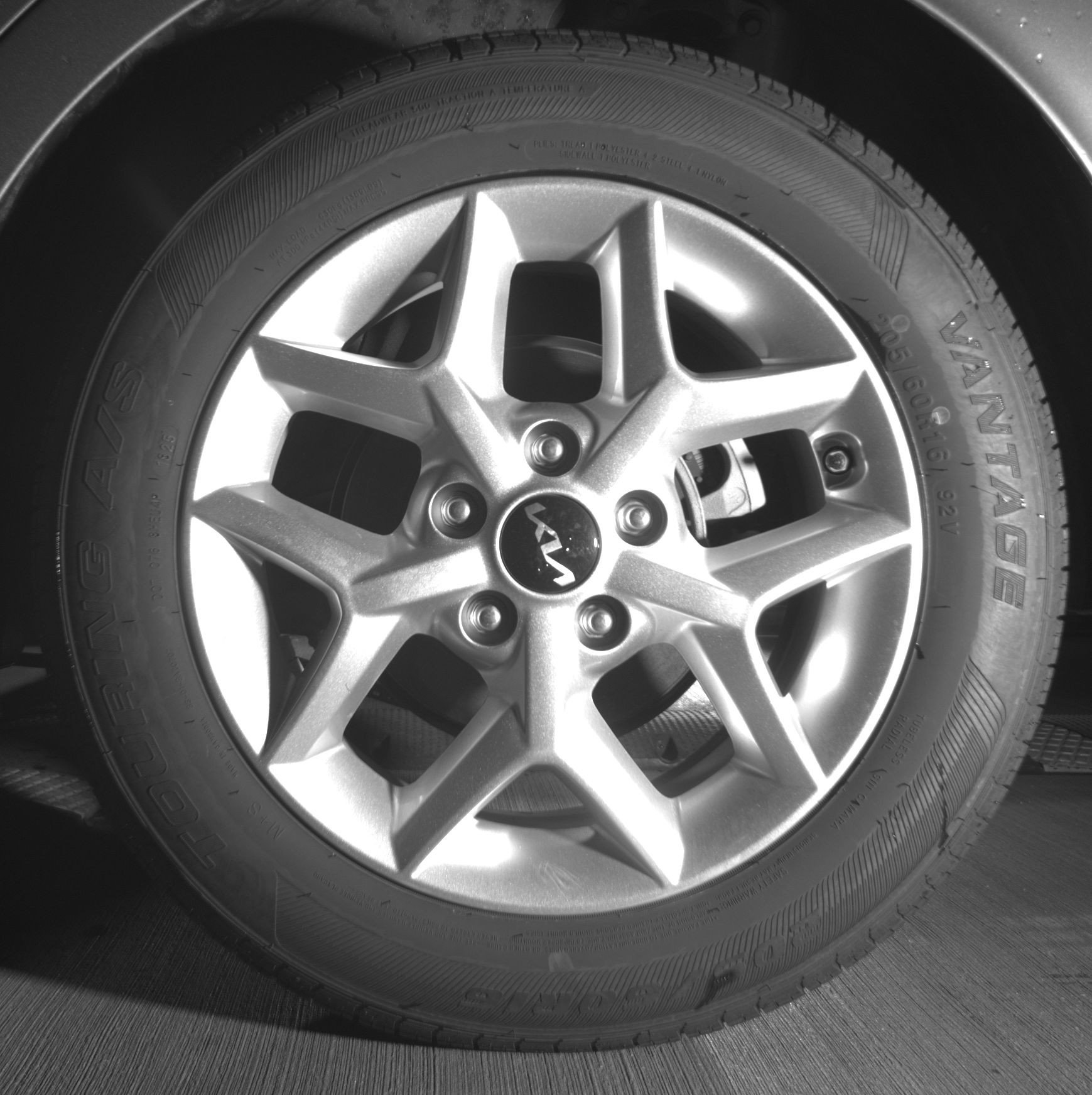 Used 2025 Kia Soul LX w/ LX Technology Package FWD image 14