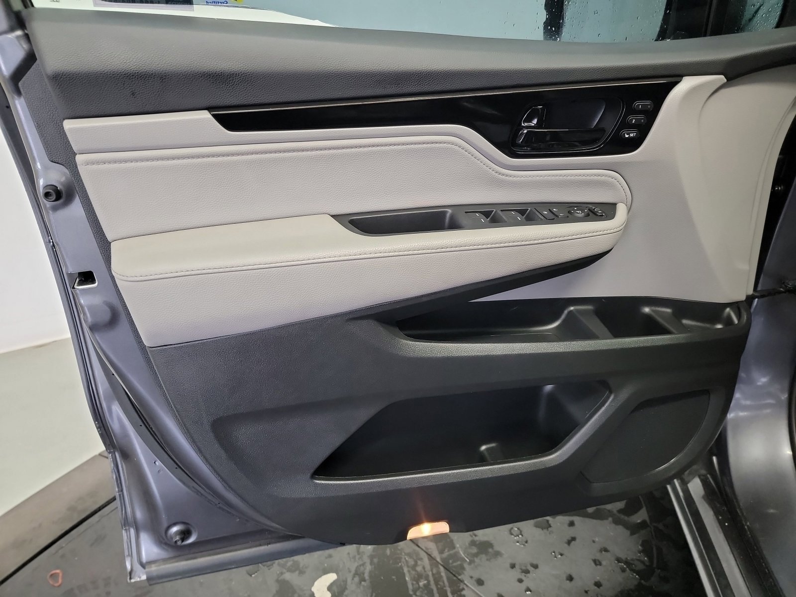 Used 2023 Honda Odyssey Touring image 13