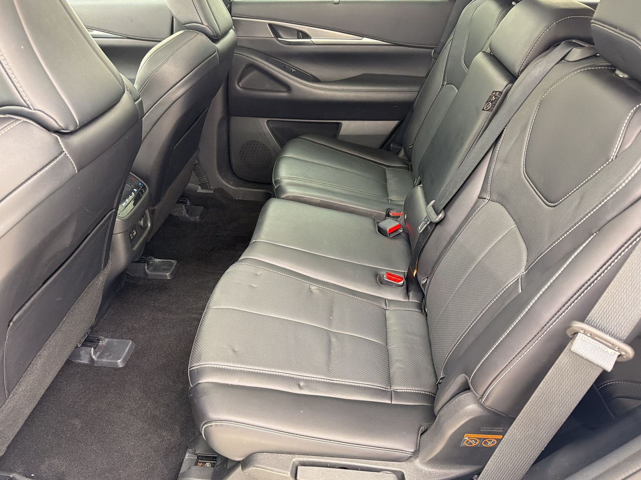 Used 2024 INFINITI QX60 Luxe FWD image 13