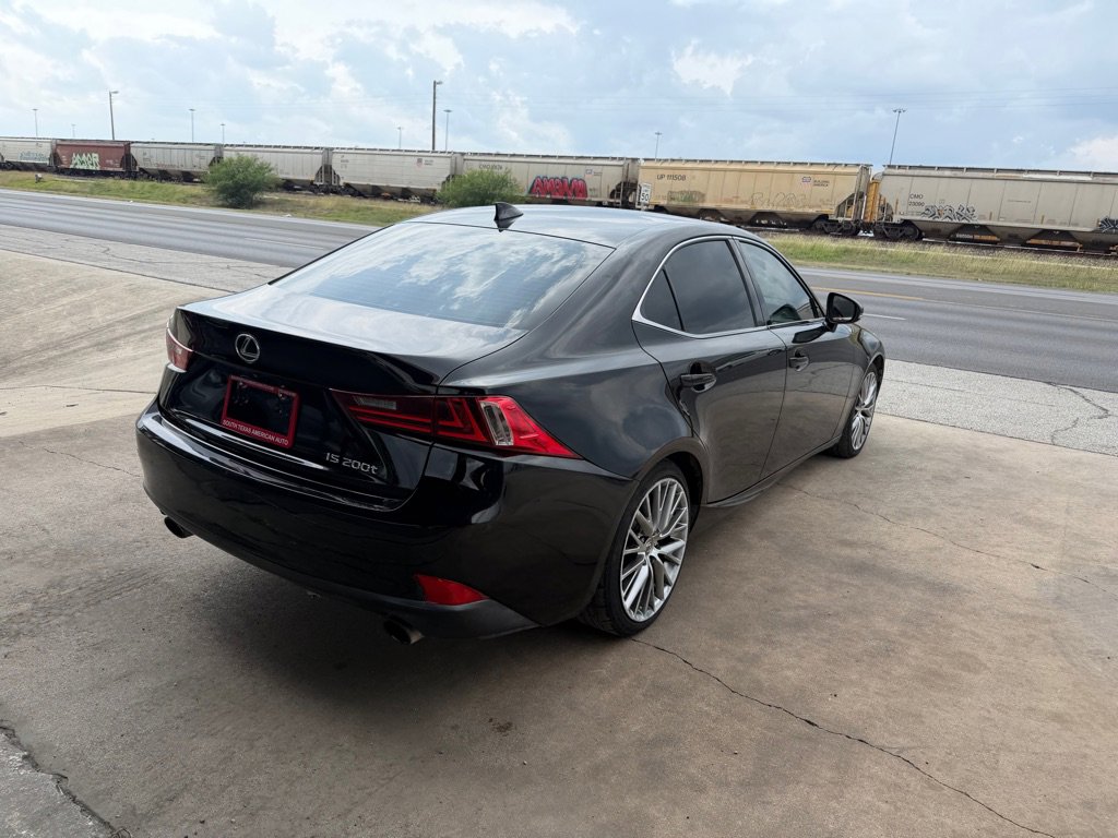 Used 2016 Lexus IS 200t w/ Navigation System Package RWD image 17