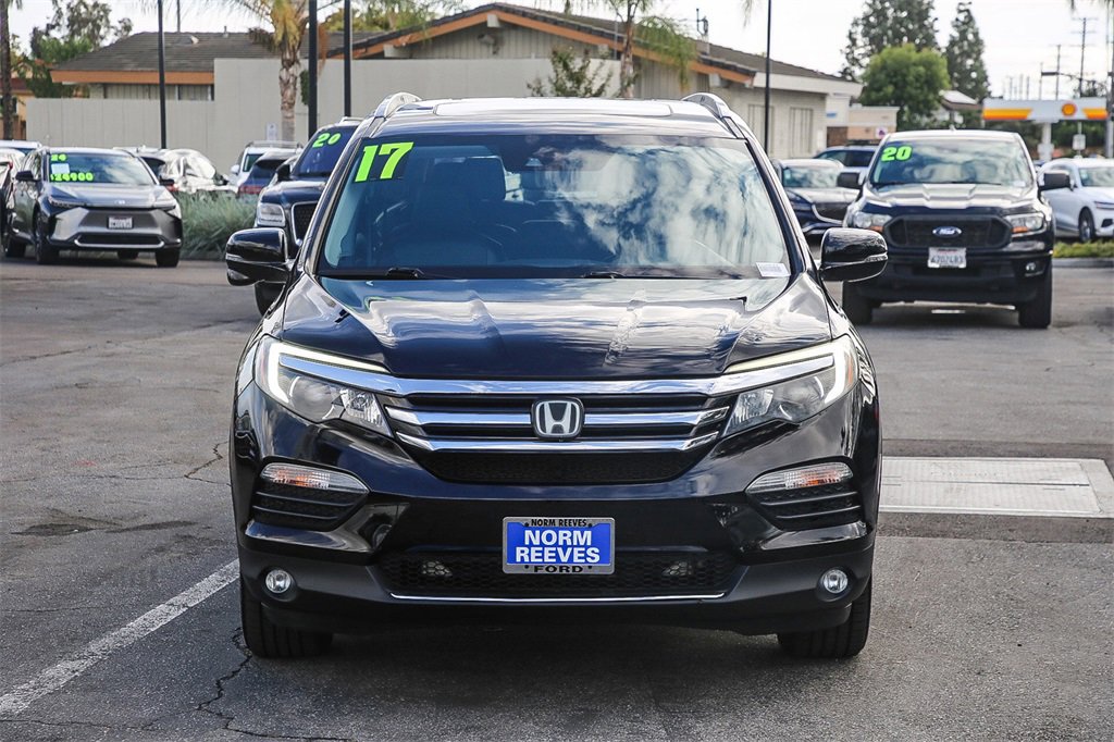 Used 2017 Honda Pilot Touring image 2