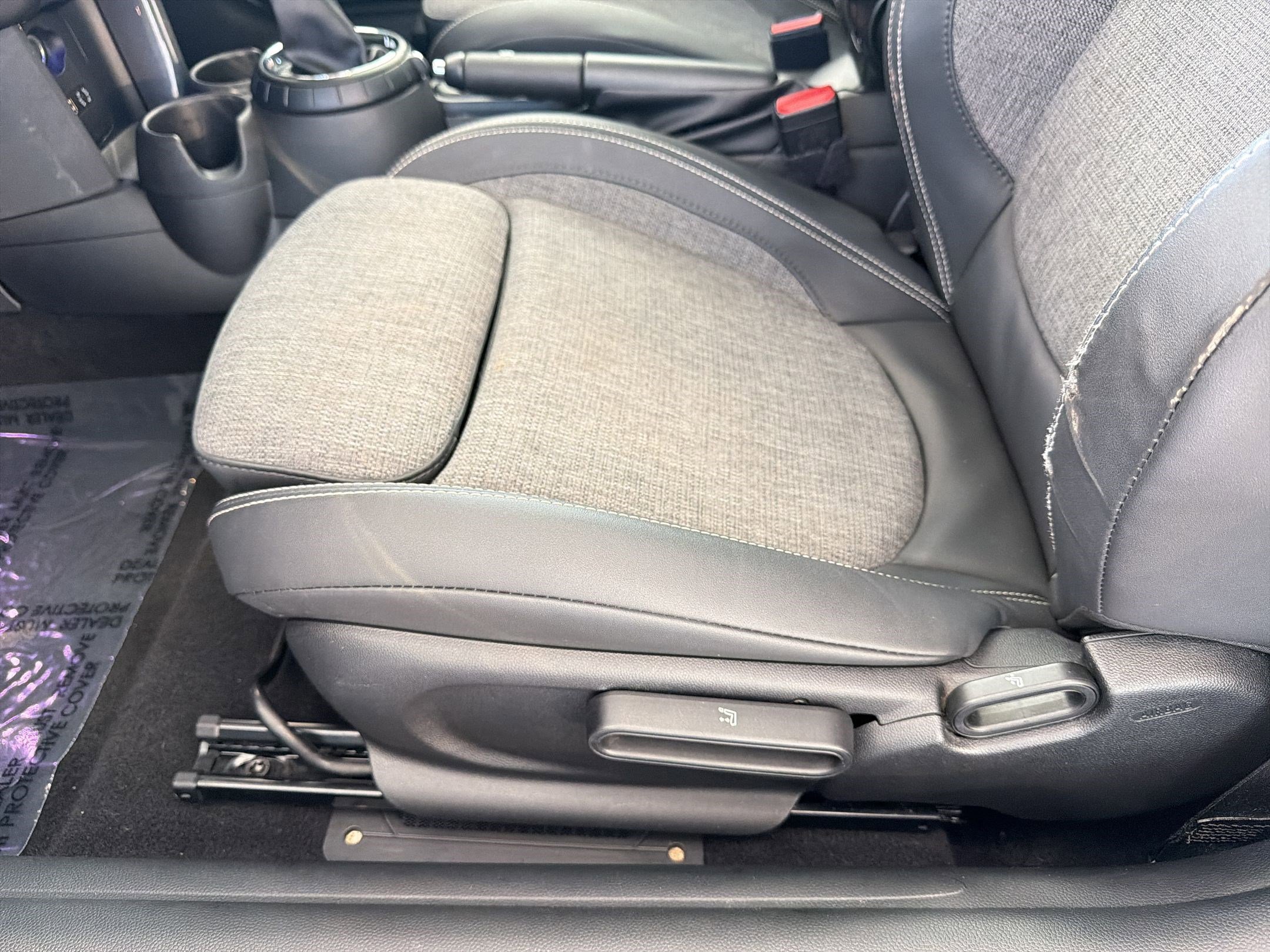 Used 2016 MINI Cooper 2-Door Hardtop FWD image 14