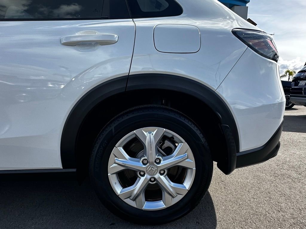 Certified 2024 Honda HR-V LX image 8